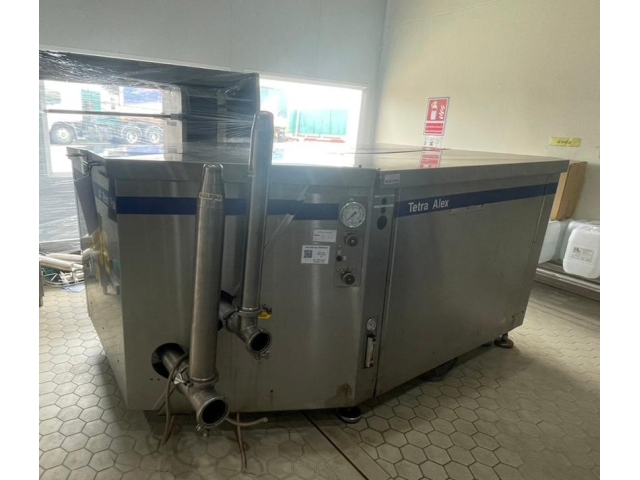 利樂(lè)ALEX30 250BAR均質(zhì)機(jī)