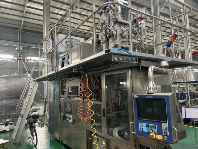 利樂(lè)TBA19灌裝機(jī) 330鉆 300V